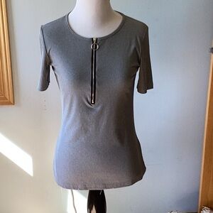 NWT Gray 3/4 zip front ribbed tee. Great layering piece